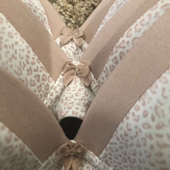 Warner / Woman’s/ wireless tee shirt bras /34C / Bundle of 3 / hook and eye - Picture 7 of 9